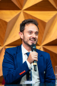 Prof. Pedro Henrique Pereira